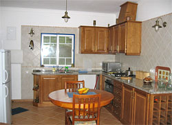 Casa Andorinha Kitchen-Diner.